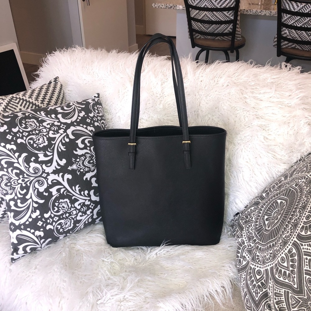 Michael Kors Tote - Picture 3 of 8